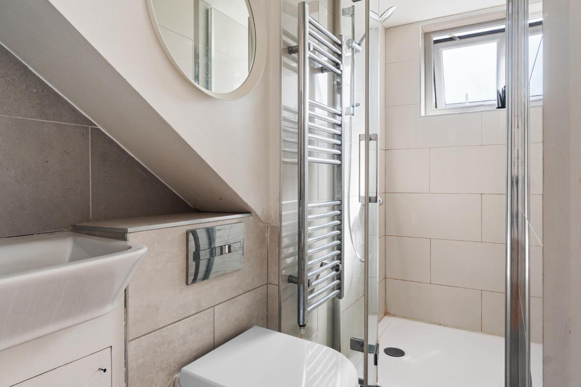 Shard View 3 Bed Entire Home Лондон Екстериор снимка