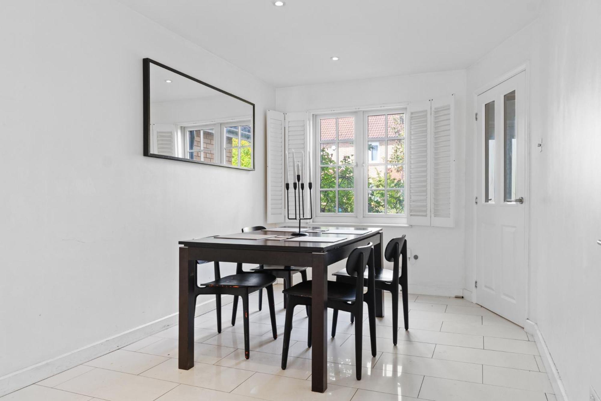 Shard View 3 Bed Entire Home Лондон Екстериор снимка