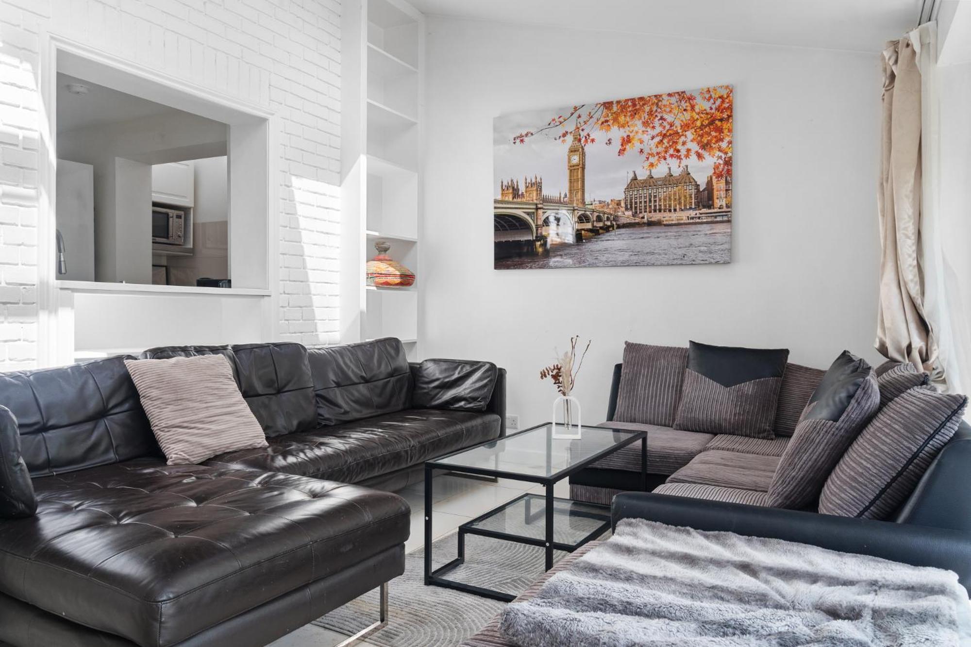 Shard View 3 Bed Entire Home Лондон Екстериор снимка