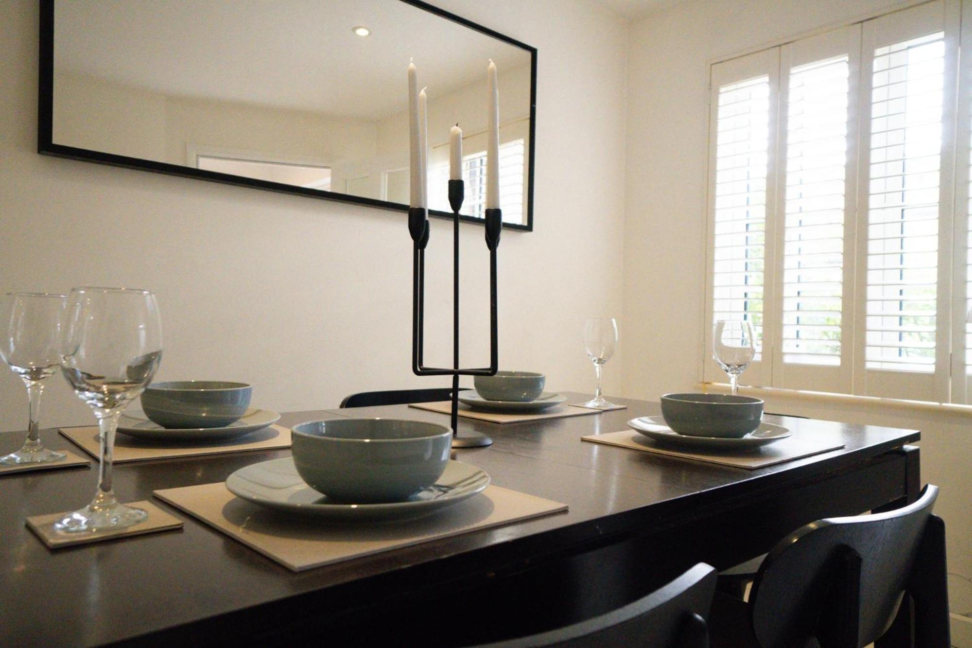 Shard View 3 Bed Entire Home Лондон Екстериор снимка